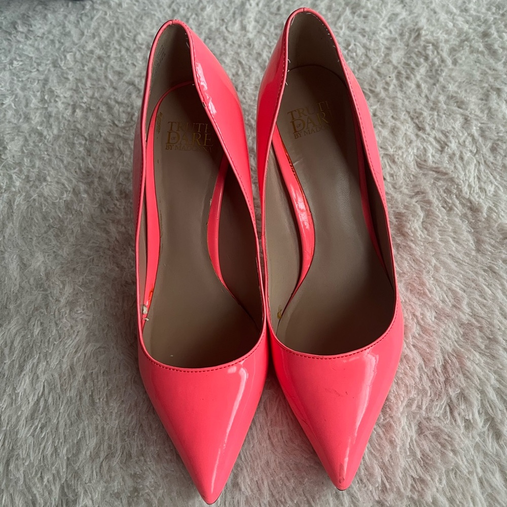 Truth or Dare by Madonna Bright Pink Pumps – Size 7 (Fits 6.5)